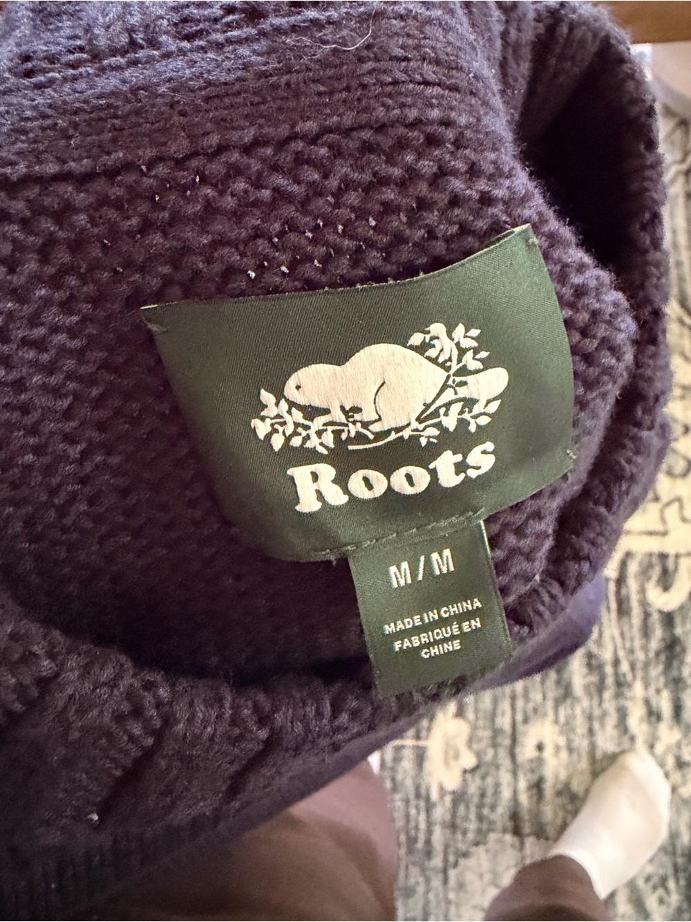 Roots Men's Crewneck Sweater in Navy - Picture 4 of 6